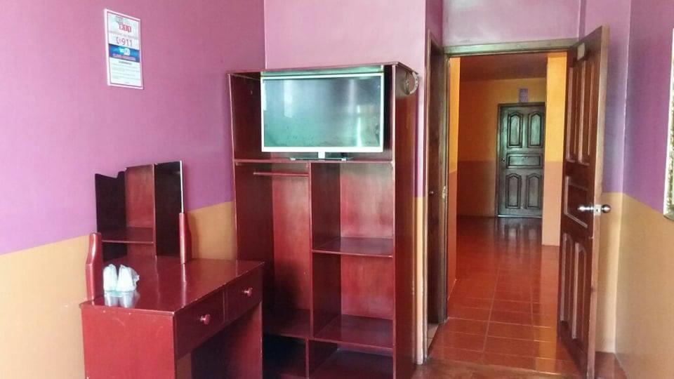 Hotel Real Madrid Riobamba Esterno foto